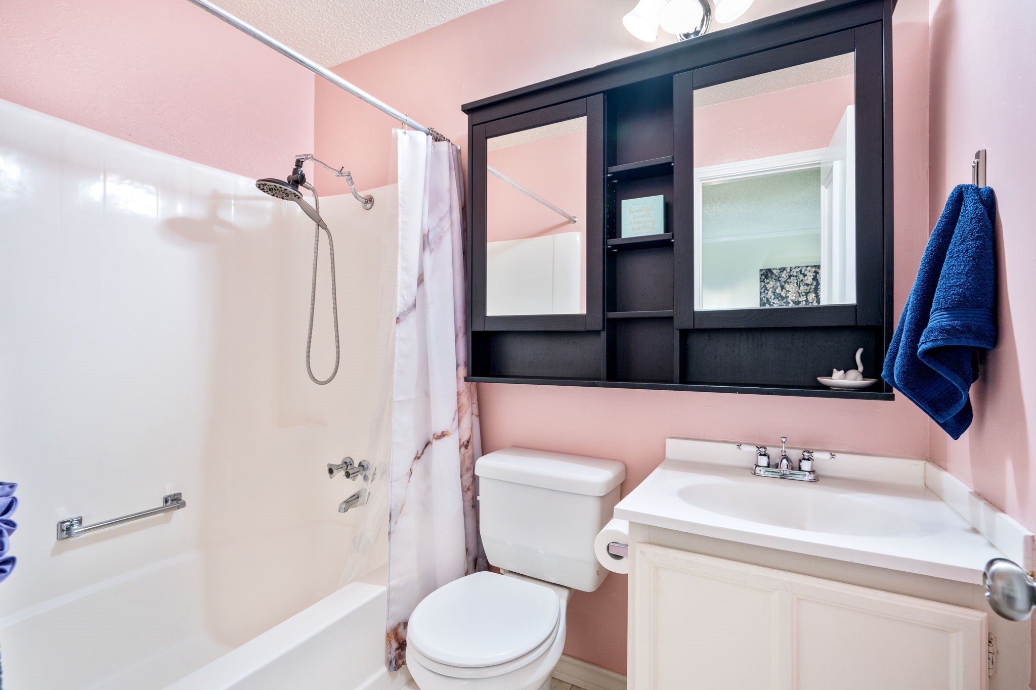 4822 Rollingwood Court Garland TX 75043