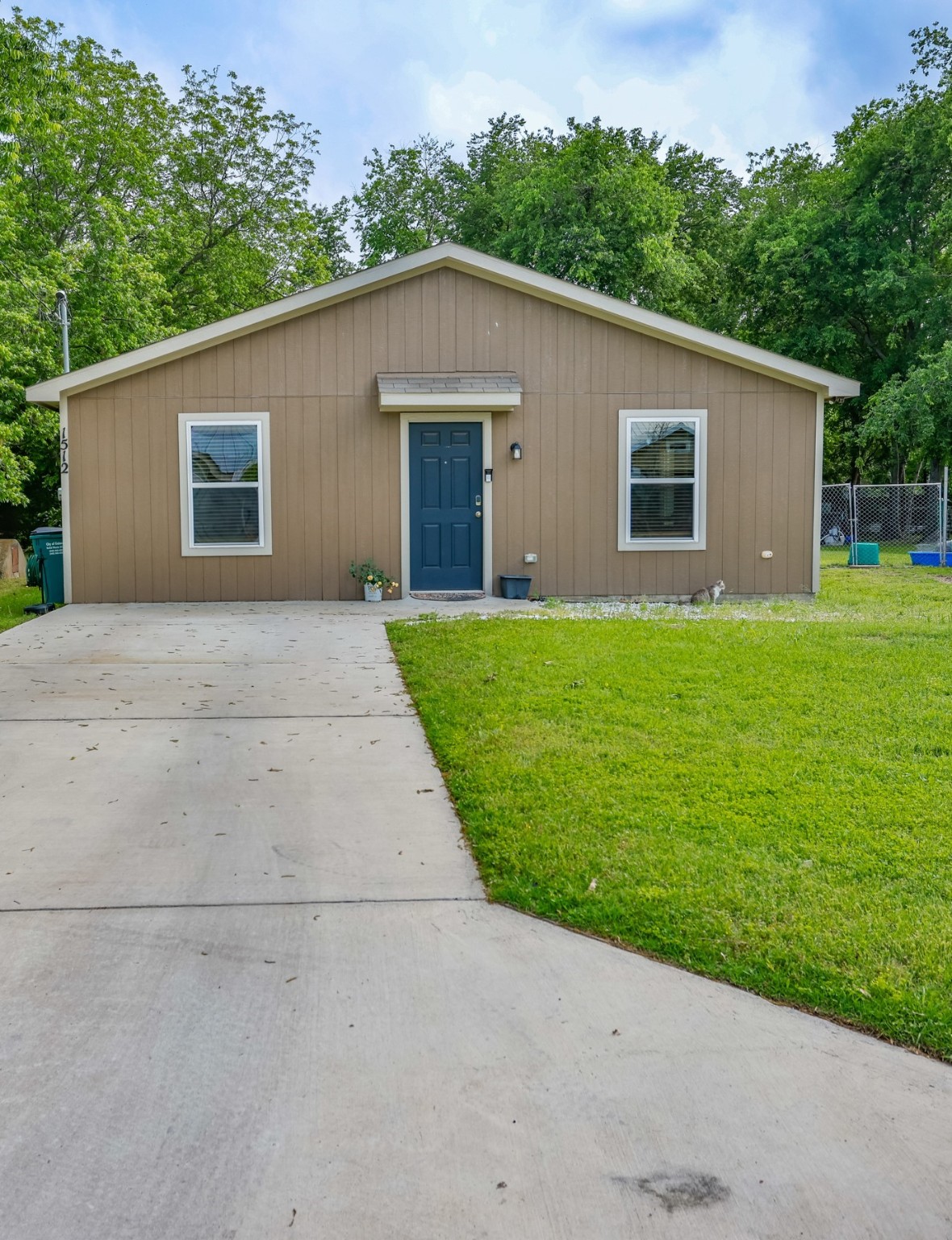 1512 Roy Street Gainesville TX 76240
