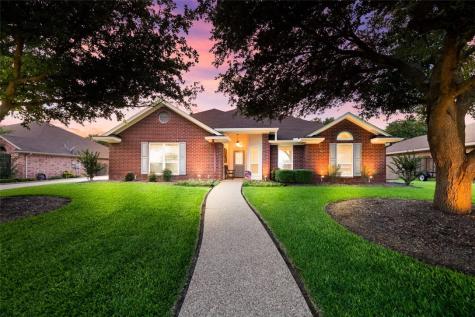 813 Cheyenne Trail Hewitt TX 76643