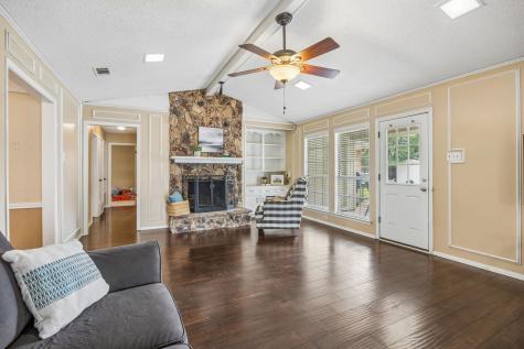 1709 Columbia Drive Richardson TX 75081
