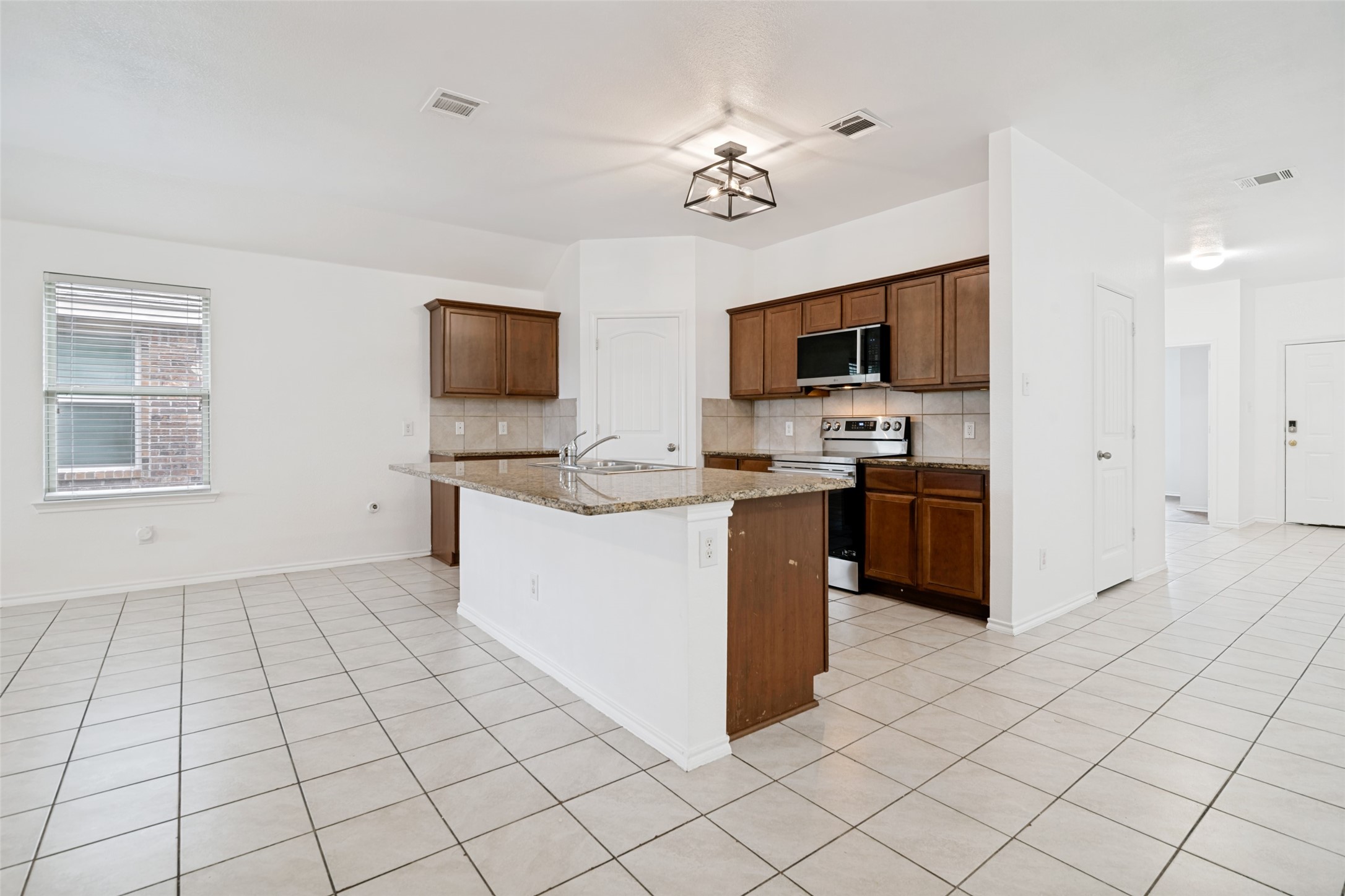 3415 Emerson Road Forney TX 75126