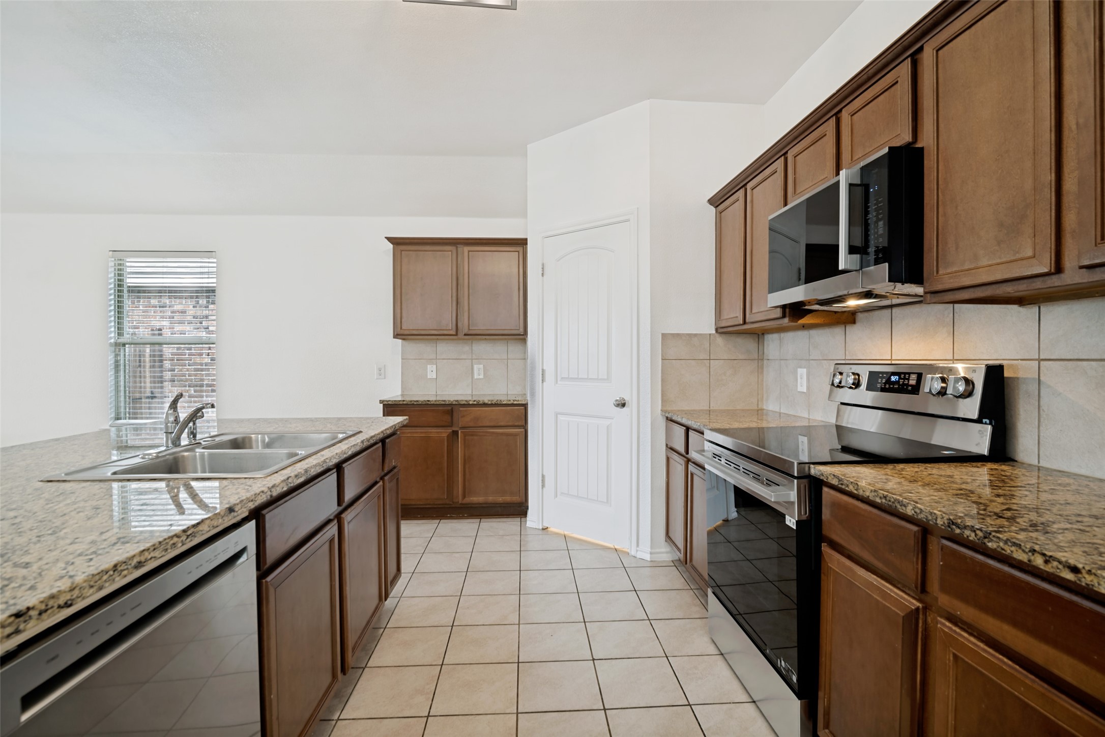 3415 Emerson Road Forney TX 75126