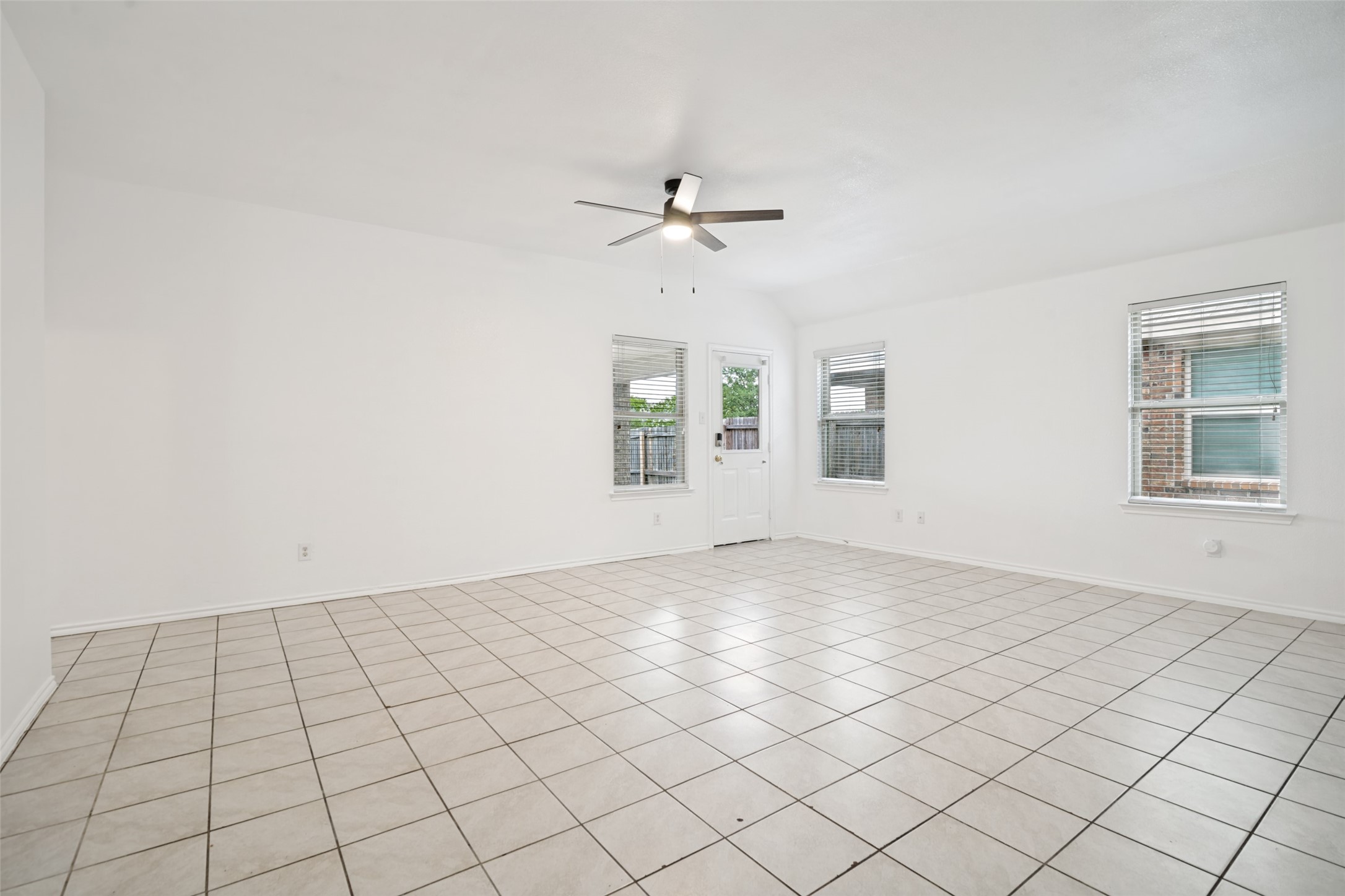 3415 Emerson Road Forney TX 75126