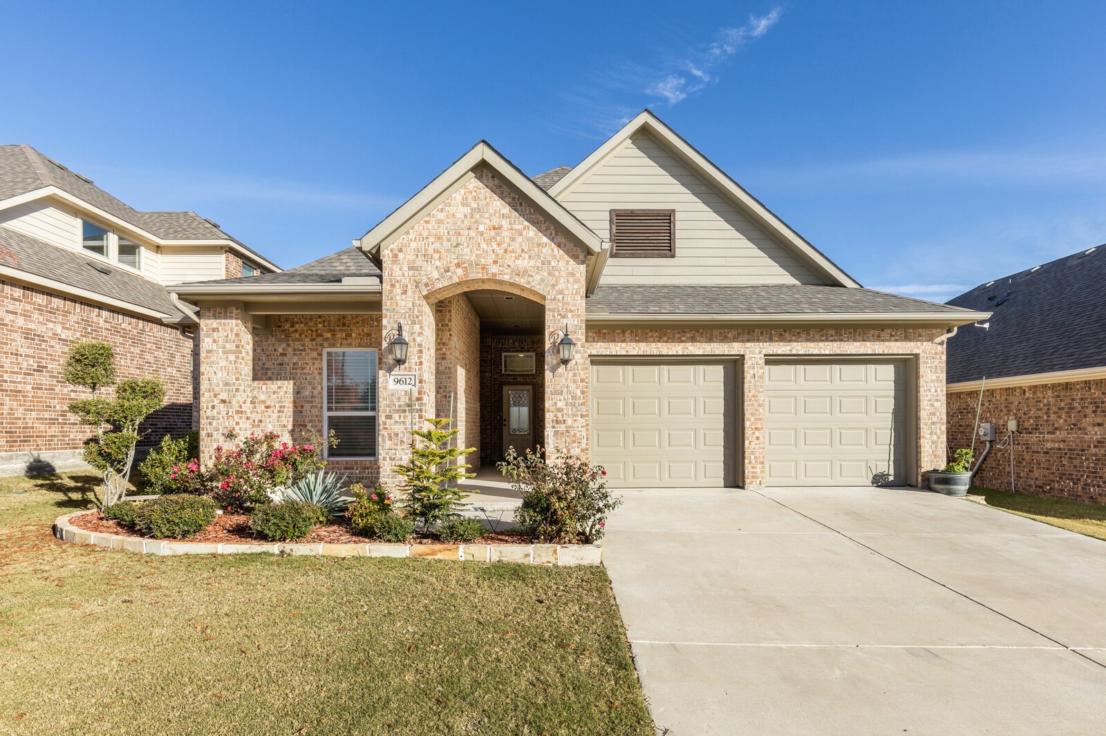 9612 Rosina Trail Fort Worth TX 76126