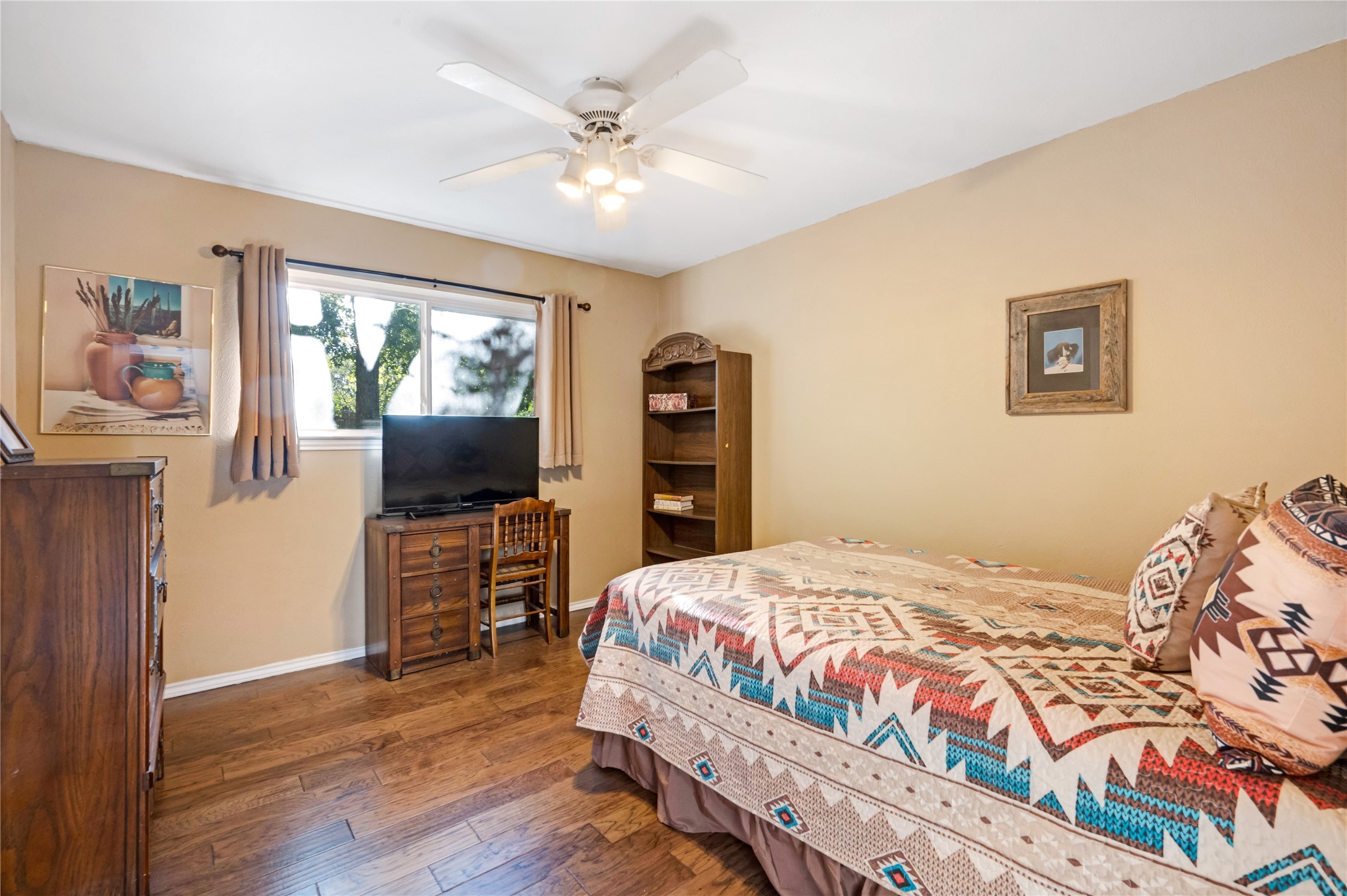 840 S Ridgeway Drive Cleburne TX 76033