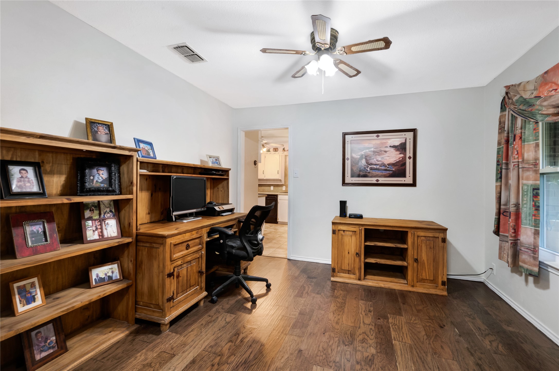 840 S Ridgeway Drive Cleburne TX 76033
