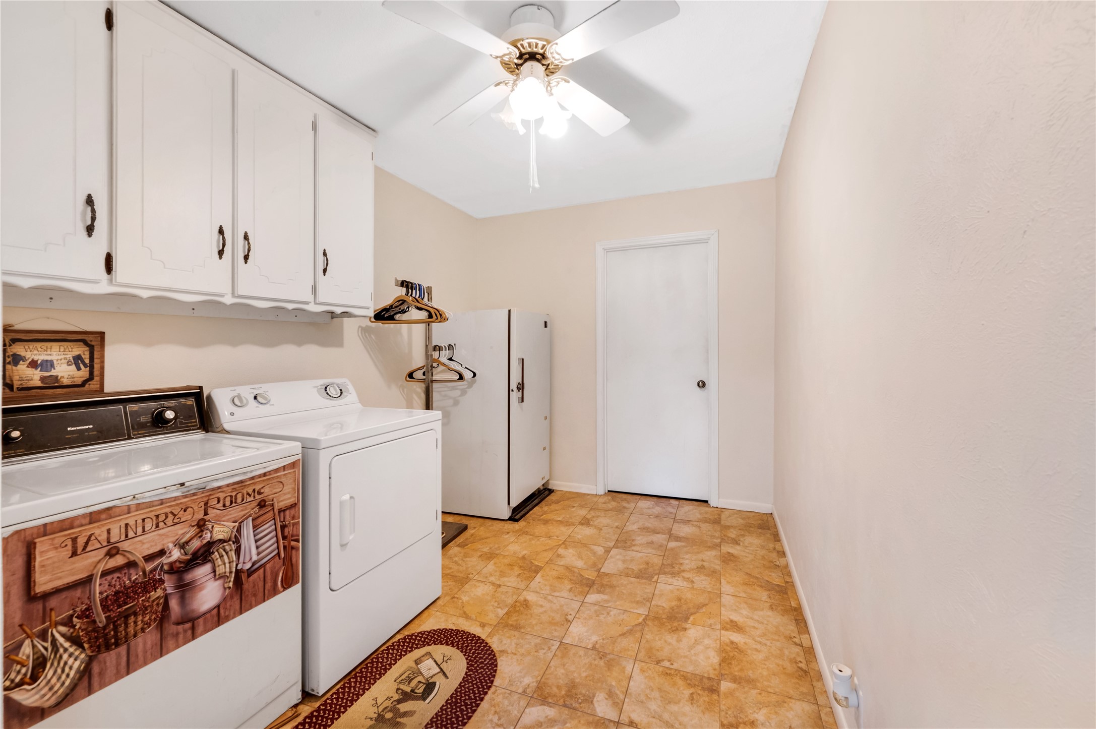 840 S Ridgeway Drive Cleburne TX 76033