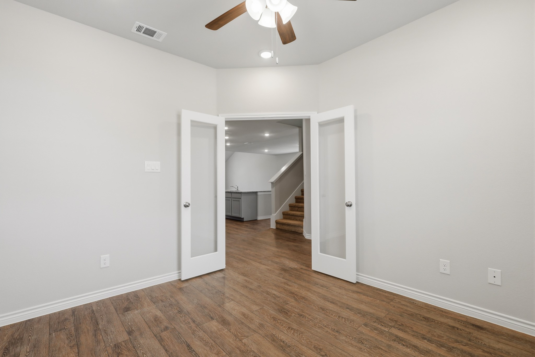 3163 Manchester Drive Cleburne TX 76031