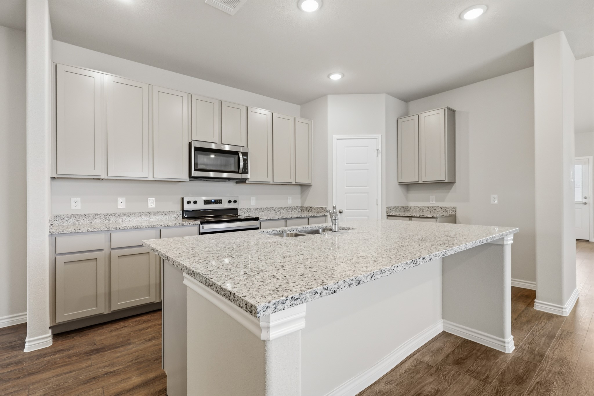 3163 Manchester Drive Cleburne TX 76031