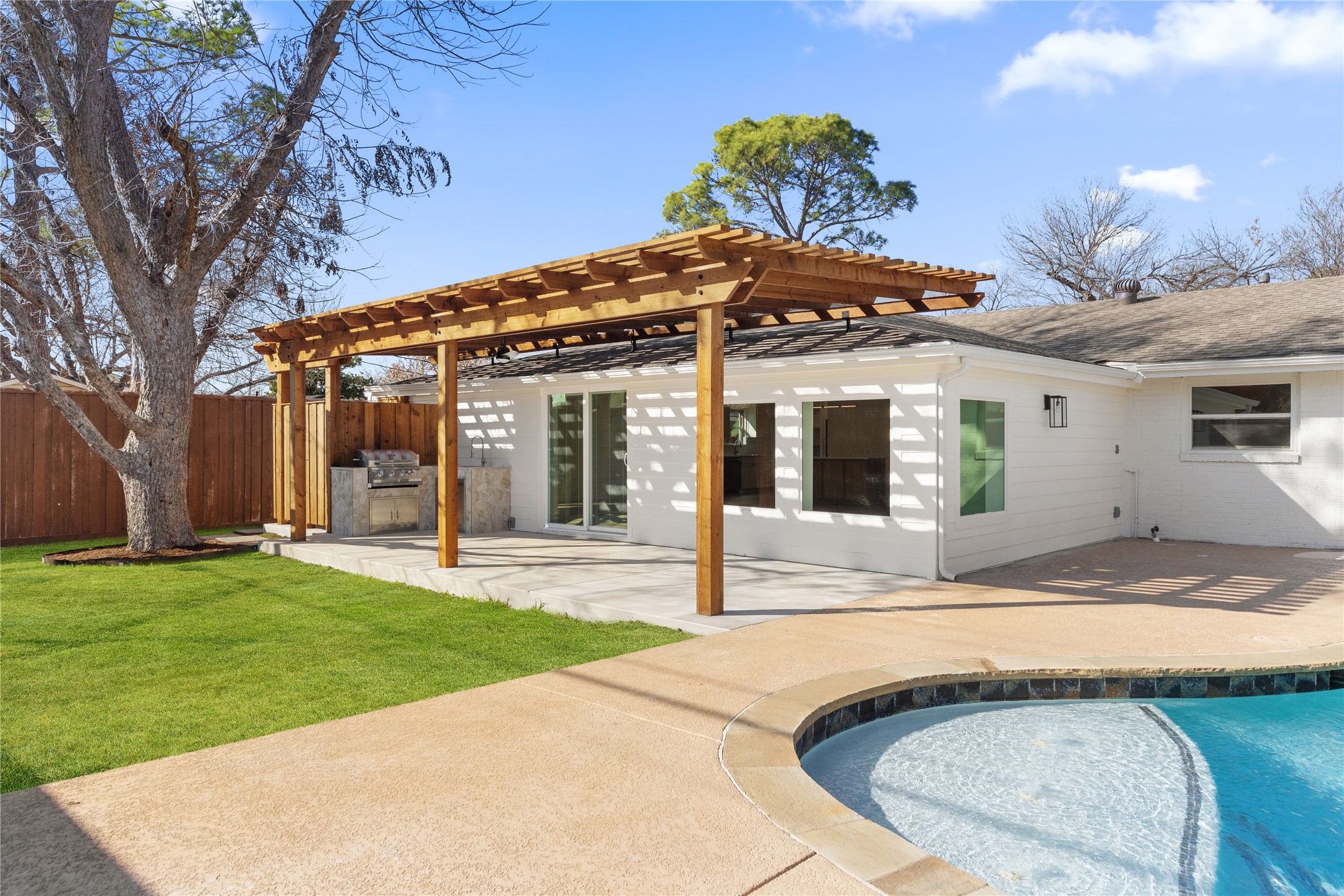 3616 Woodleigh Drive Dallas TX 75229
