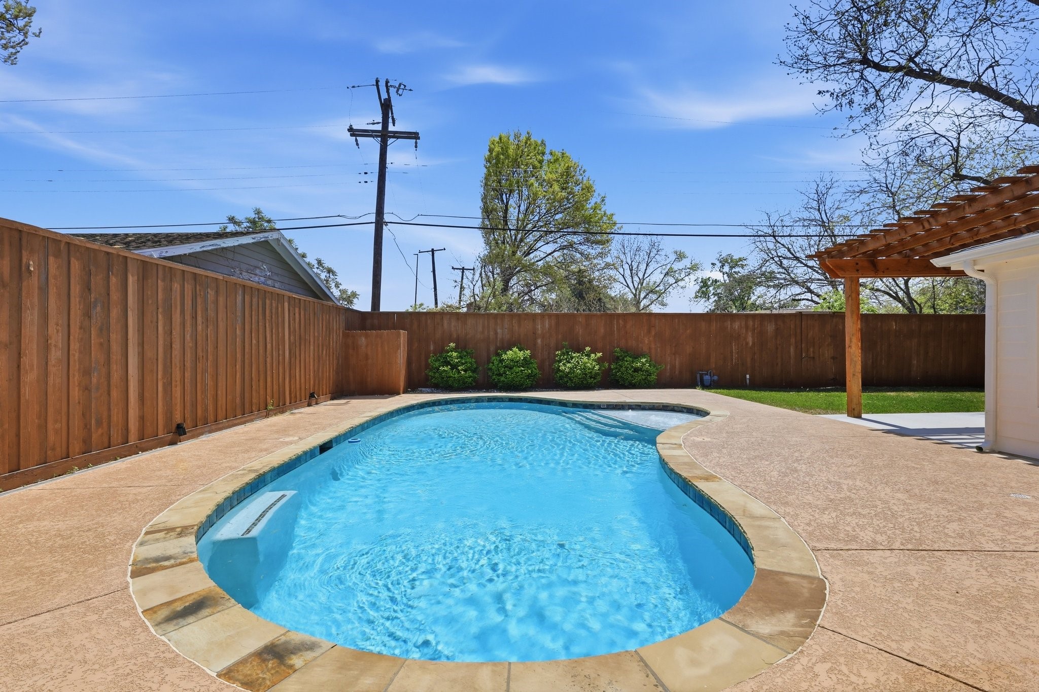 3616 Woodleigh Drive Dallas TX 75229