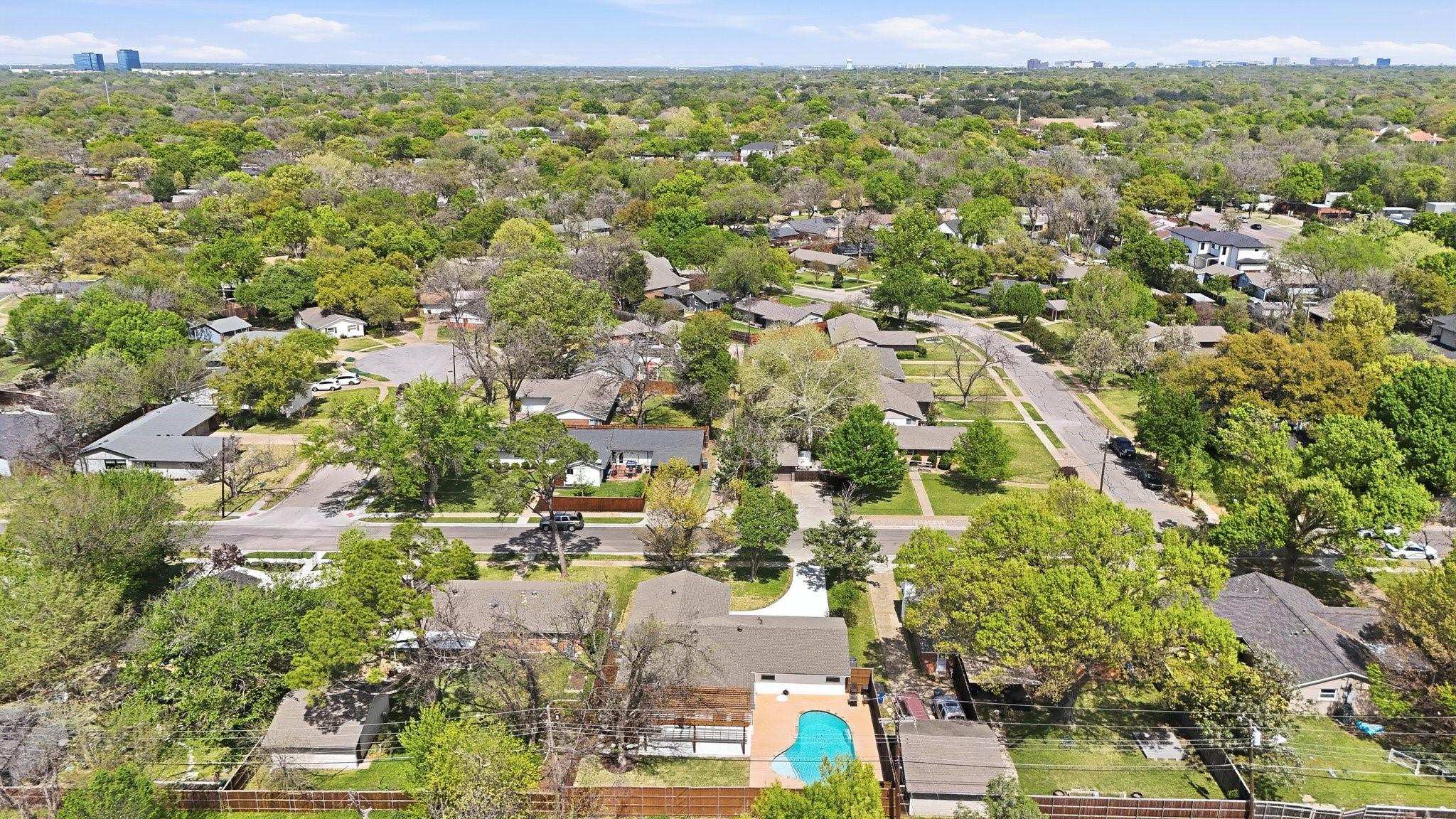 3616 Woodleigh Drive Dallas TX 75229
