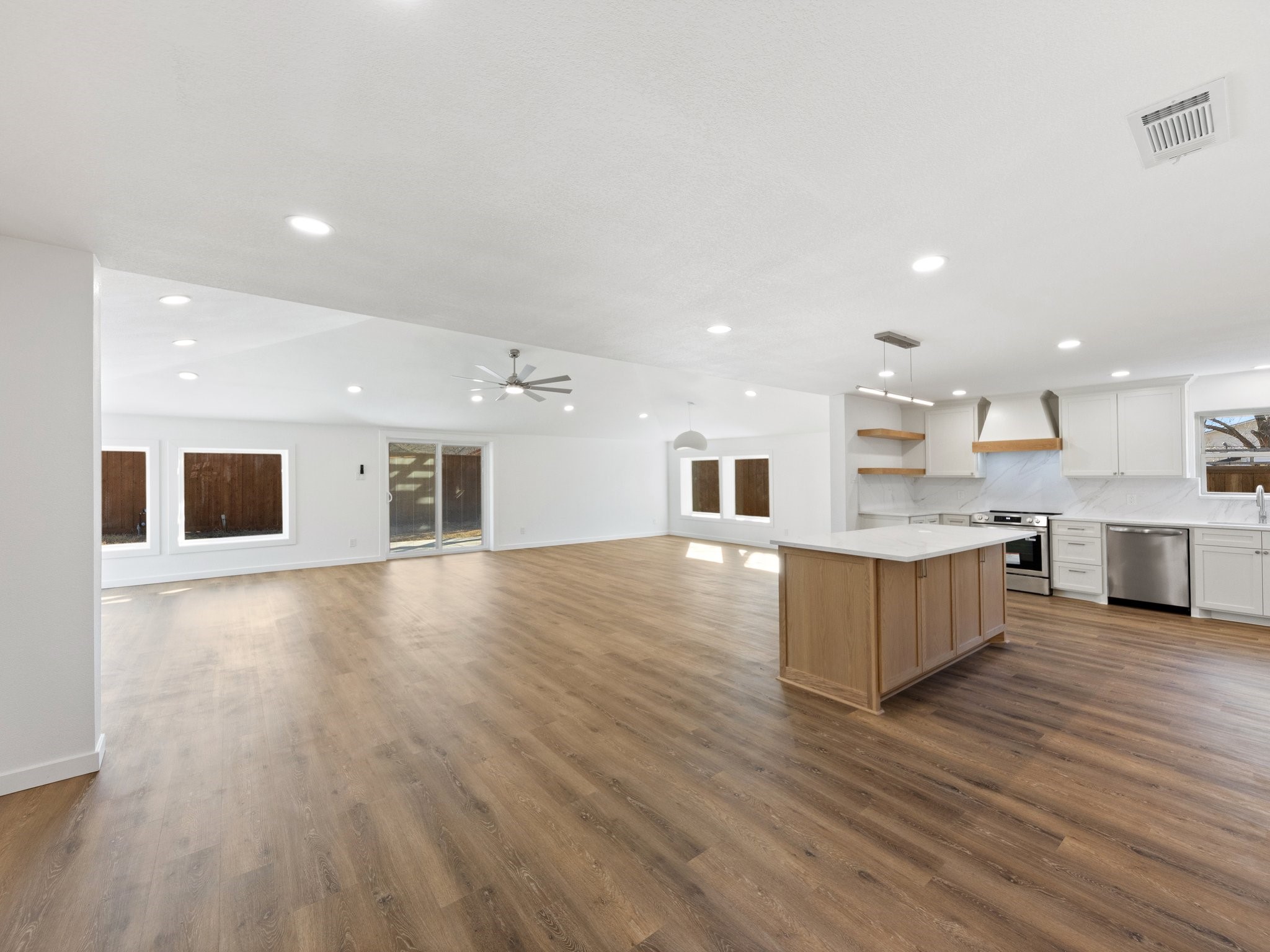 3616 Woodleigh Drive Dallas TX 75229