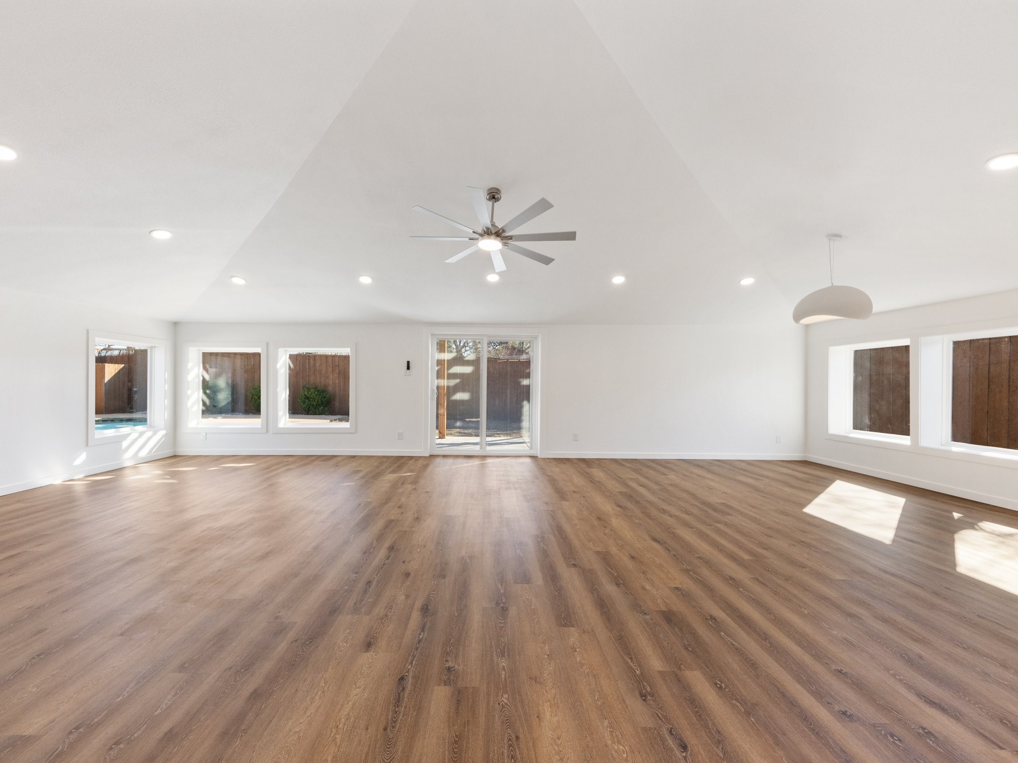 3616 Woodleigh Drive Dallas TX 75229