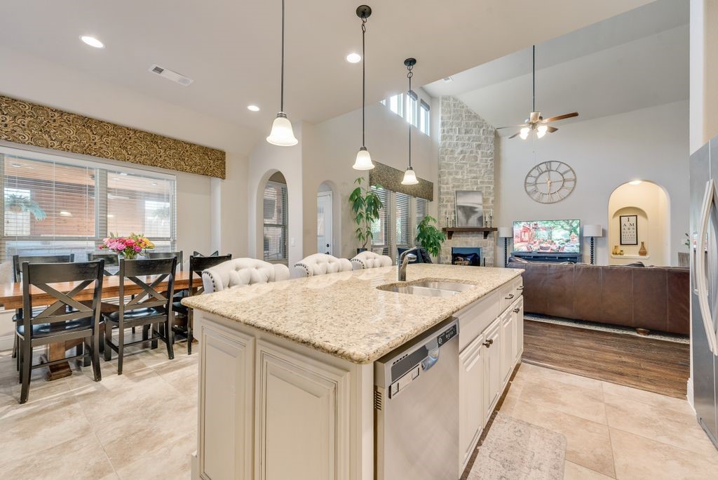 1037 Canterbury Lane Forney TX 75126