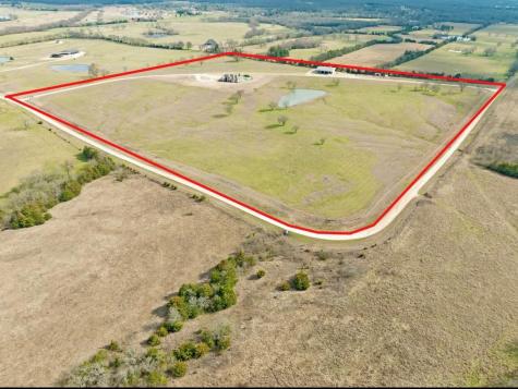 2106 County Road 43250 Paris TX 75462