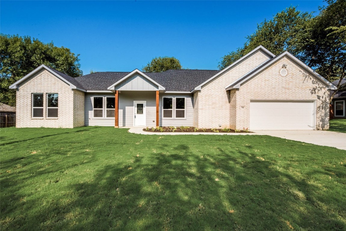306 S 6th Street Grandview TX 76050
