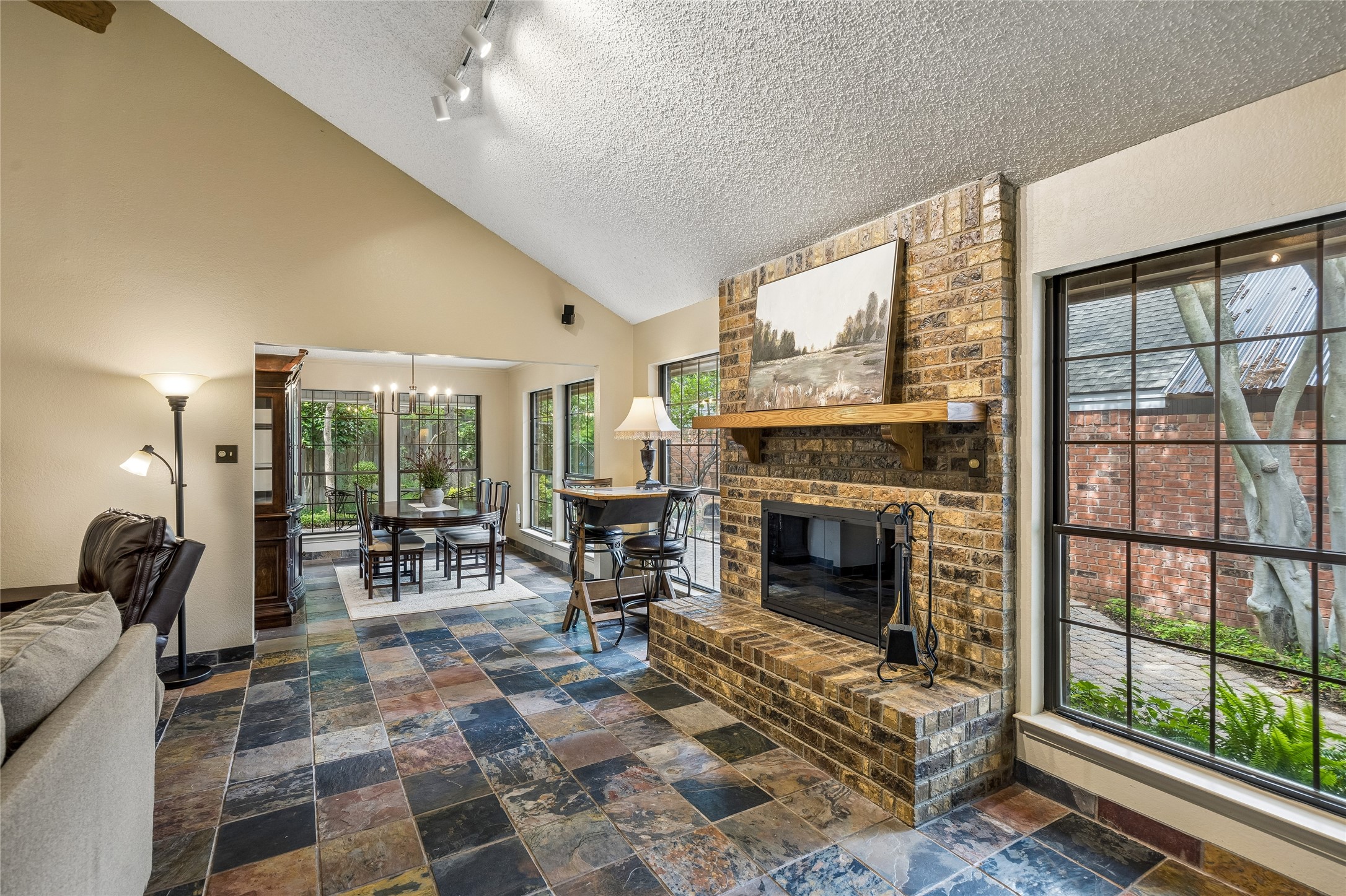 5503 Timber Green Drive Arlington TX 76016