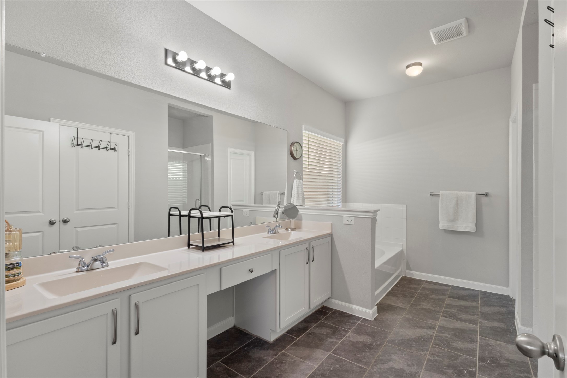 2092 Hartley Drive Forney TX 75126