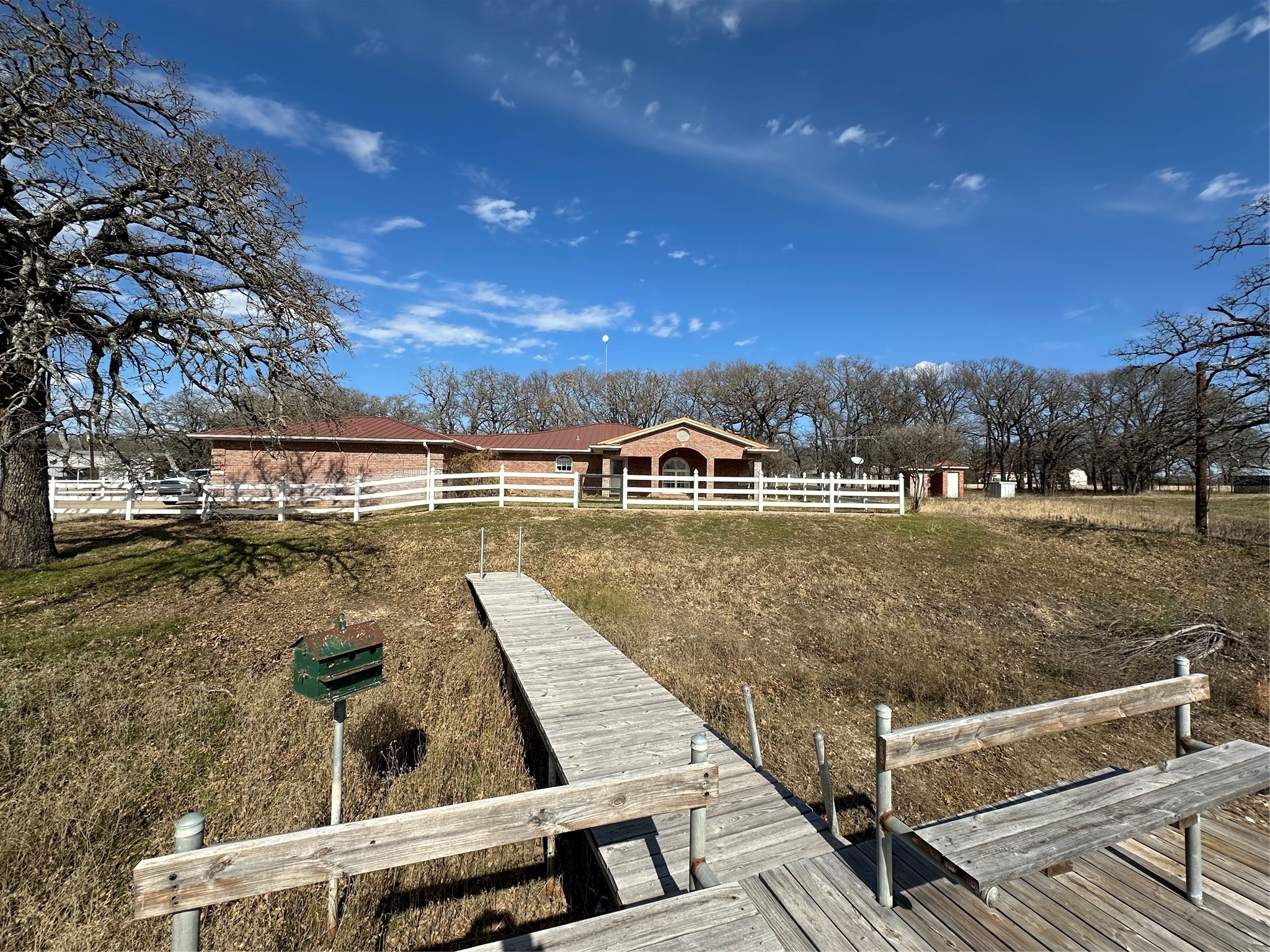 7401 Briar Road Azle TX 76020