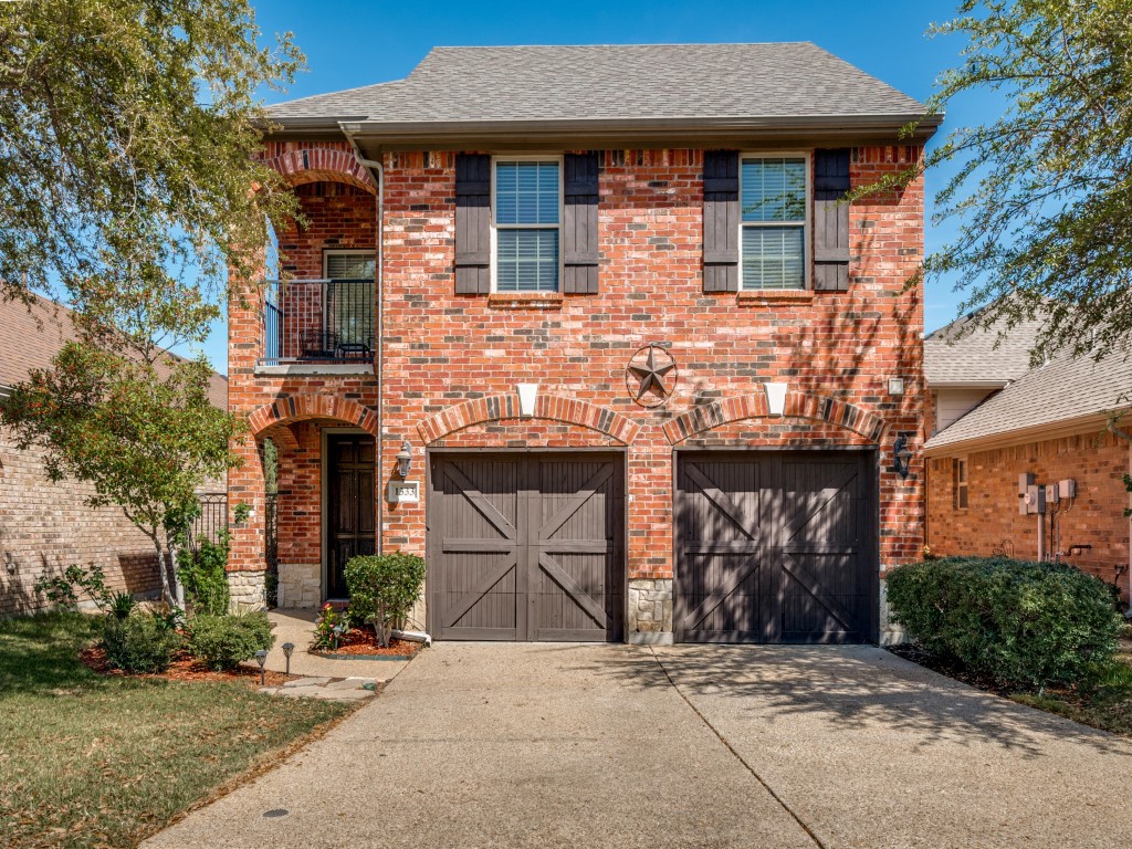 1333 Cog Hill Drive Fort Worth TX 76120