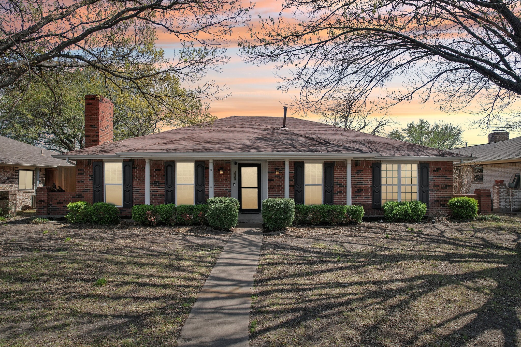 422 Doral Place Garland TX 75043