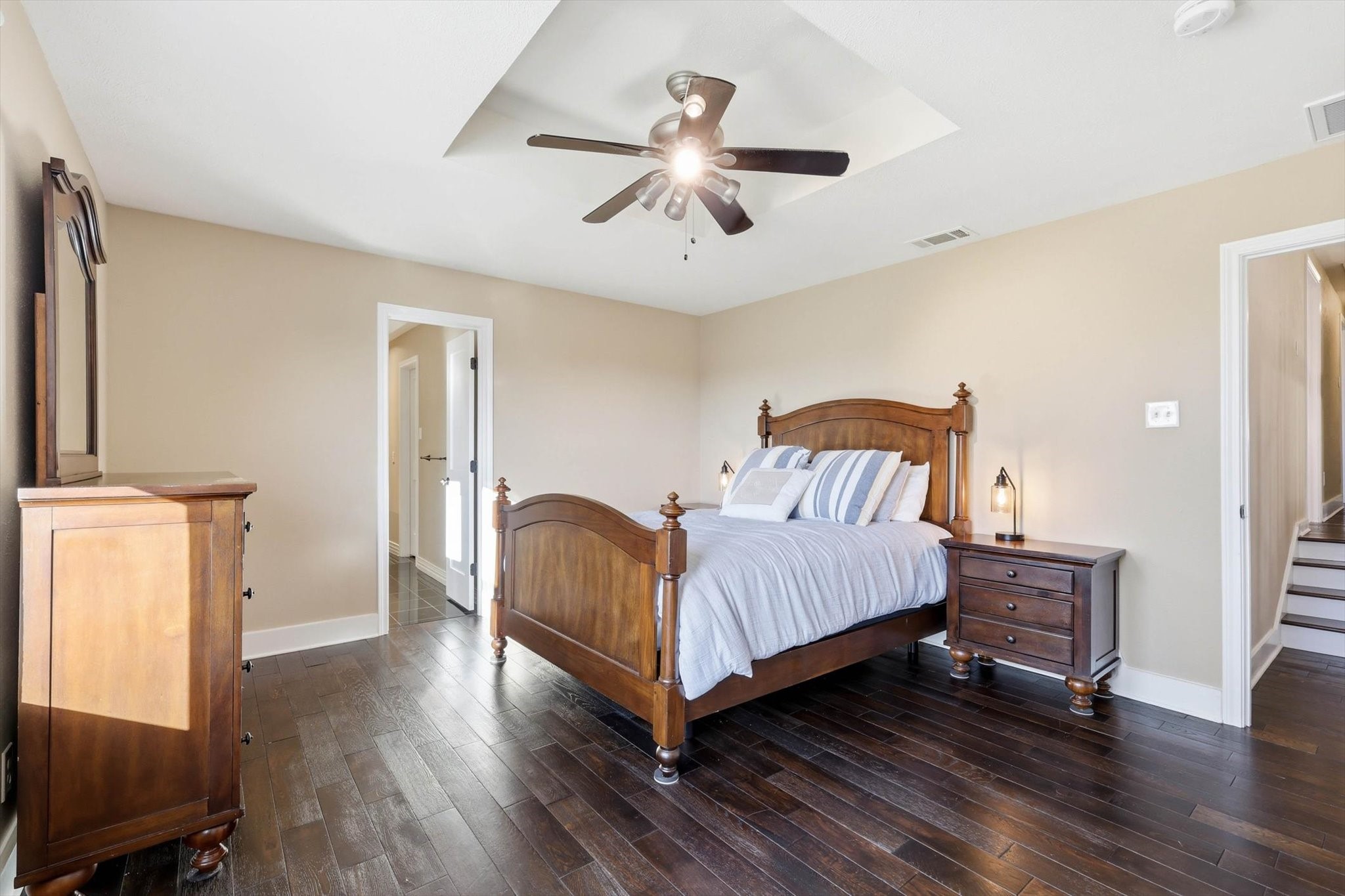 243 S King Road Heath TX 75126