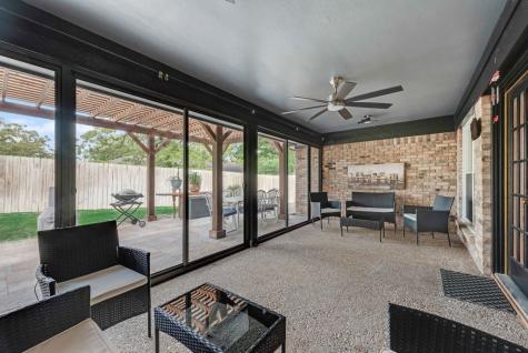 6155 Highwoods Court Fort Worth TX 76112