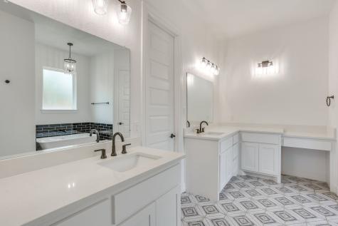 1057 Resolute Road Millsap TX 76066