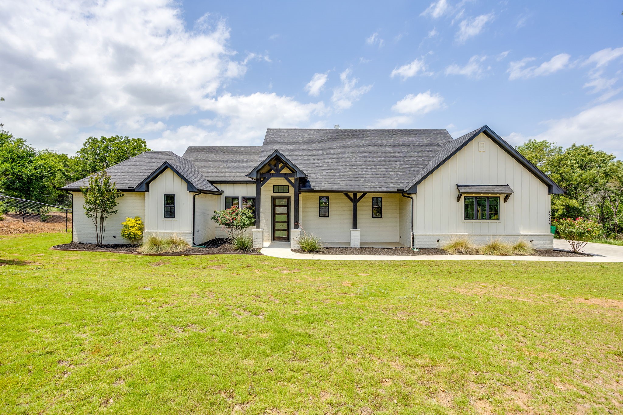 1057 Resolute Road Millsap TX 76066