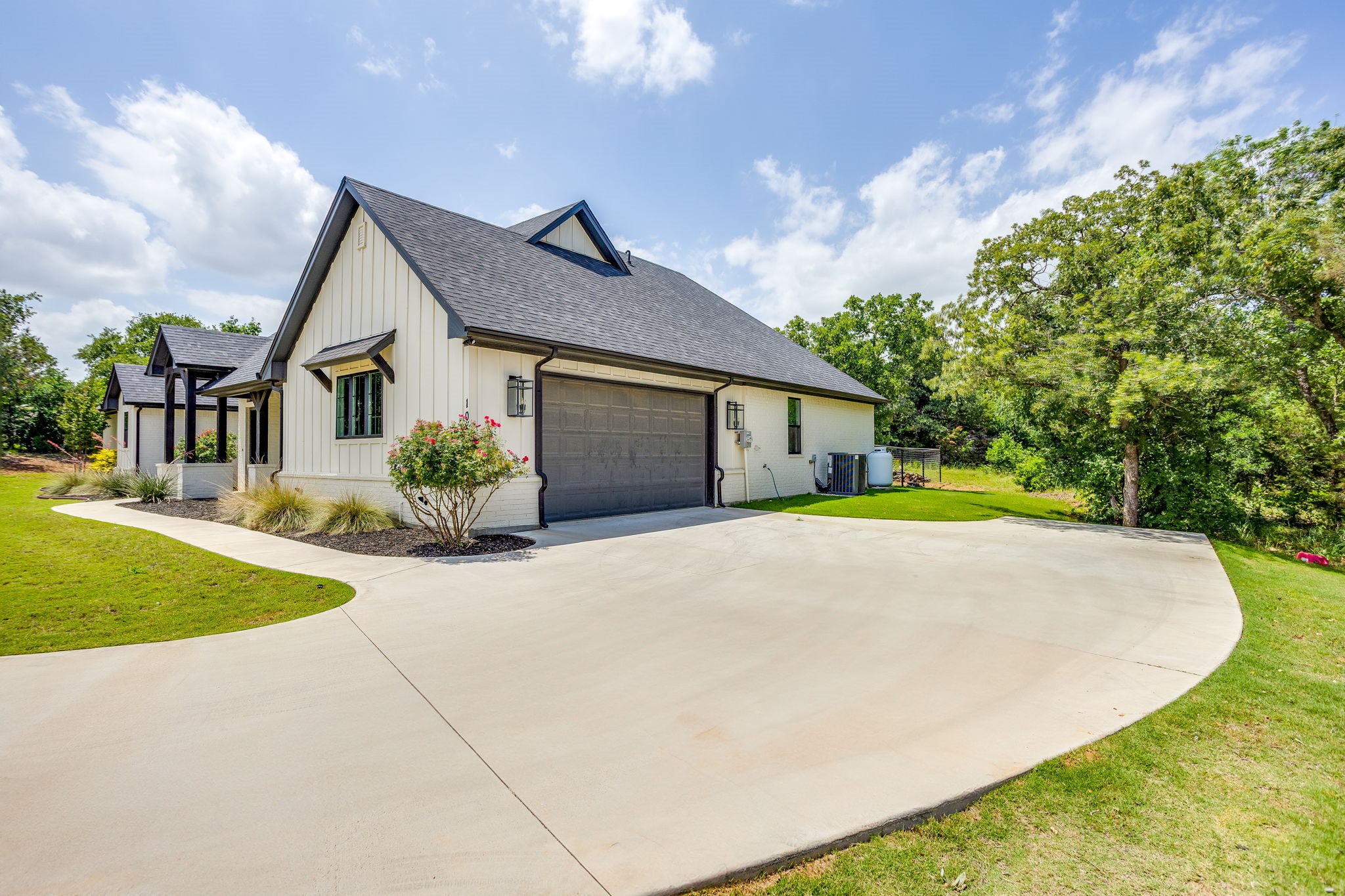 1057 Resolute Road Millsap TX 76066