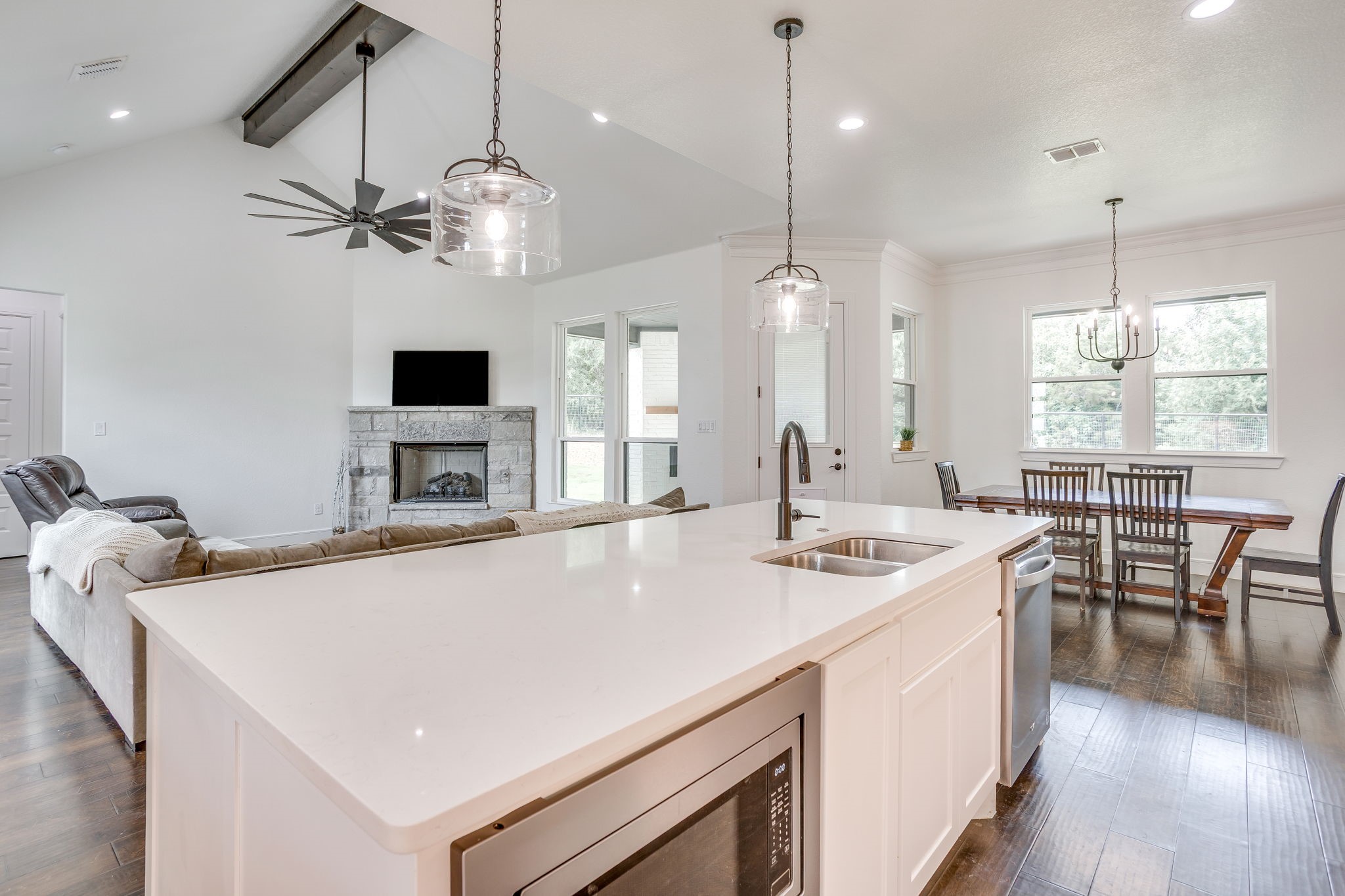 1057 Resolute Road Millsap TX 76066