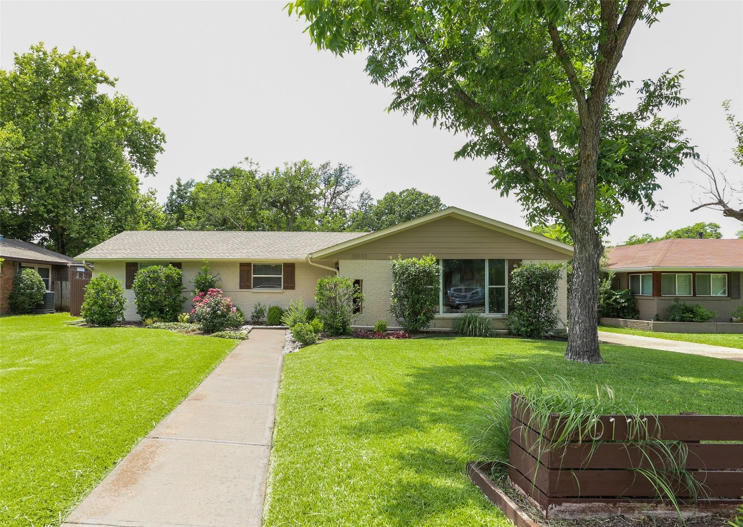 10111 Rockmoor Drive Dallas TX 75229
