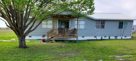 10736 County Road 418 Grandview TX 76050