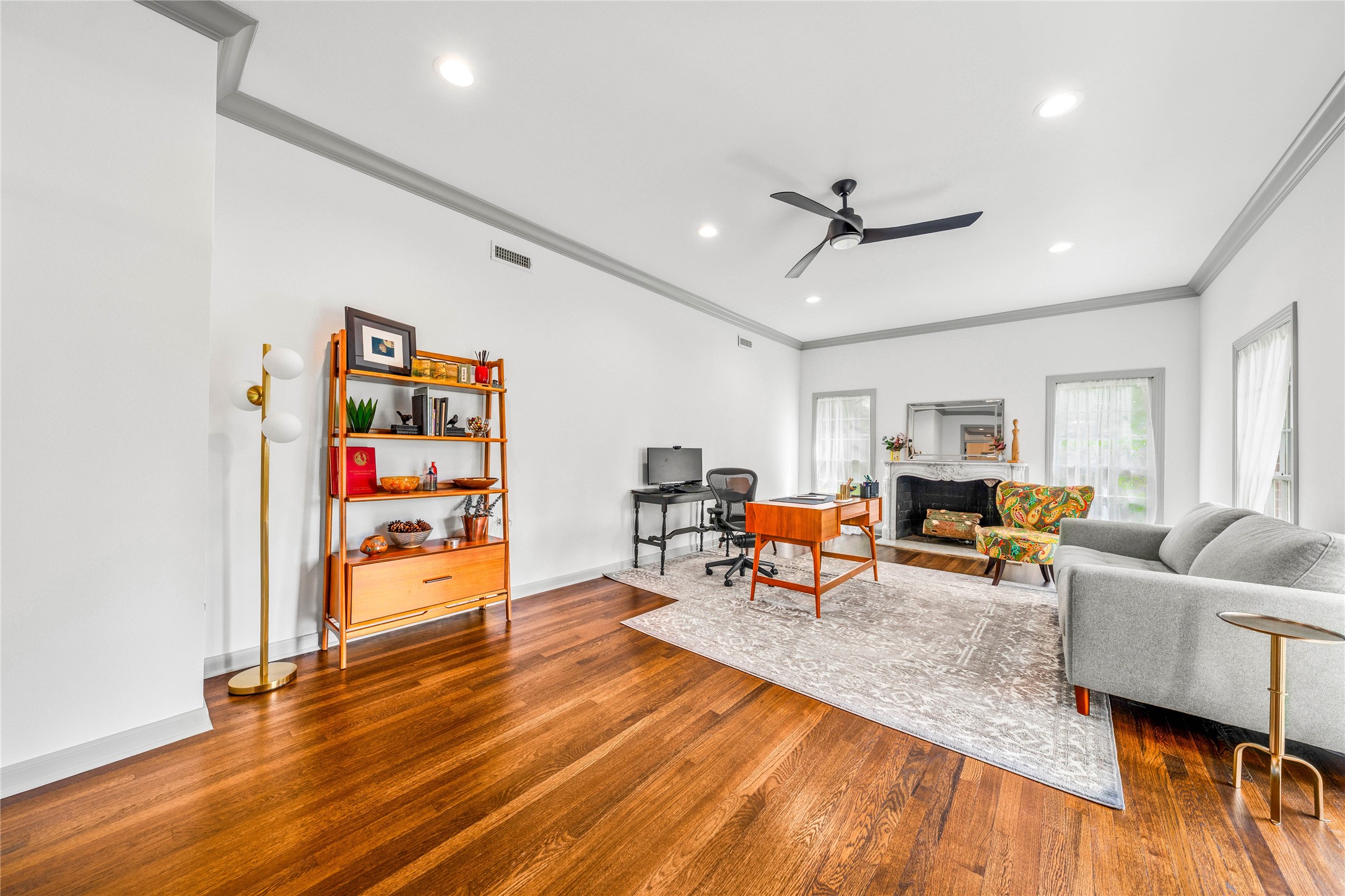 2825 Lake Air Drive Waco TX 76710