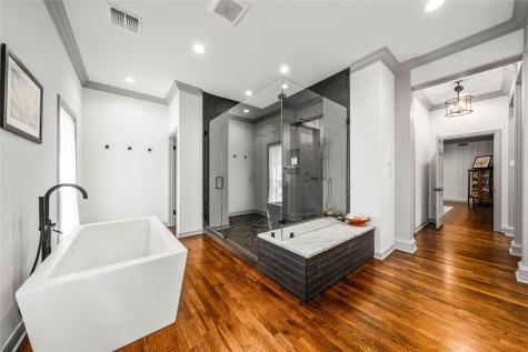 2825 Lake Air Drive Waco TX 76710