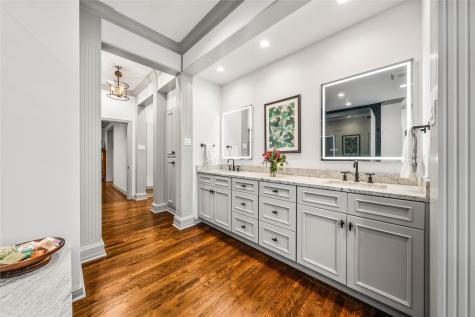 2825 Lake Air Drive Waco TX 76710