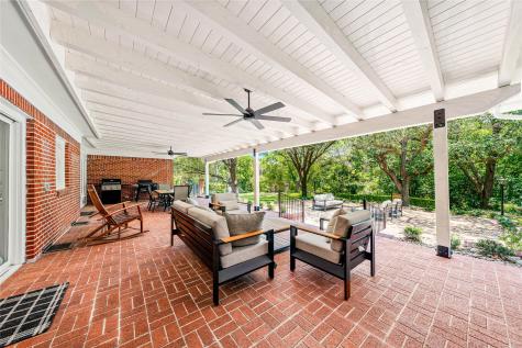 2825 Lake Air Drive Waco TX 76710
