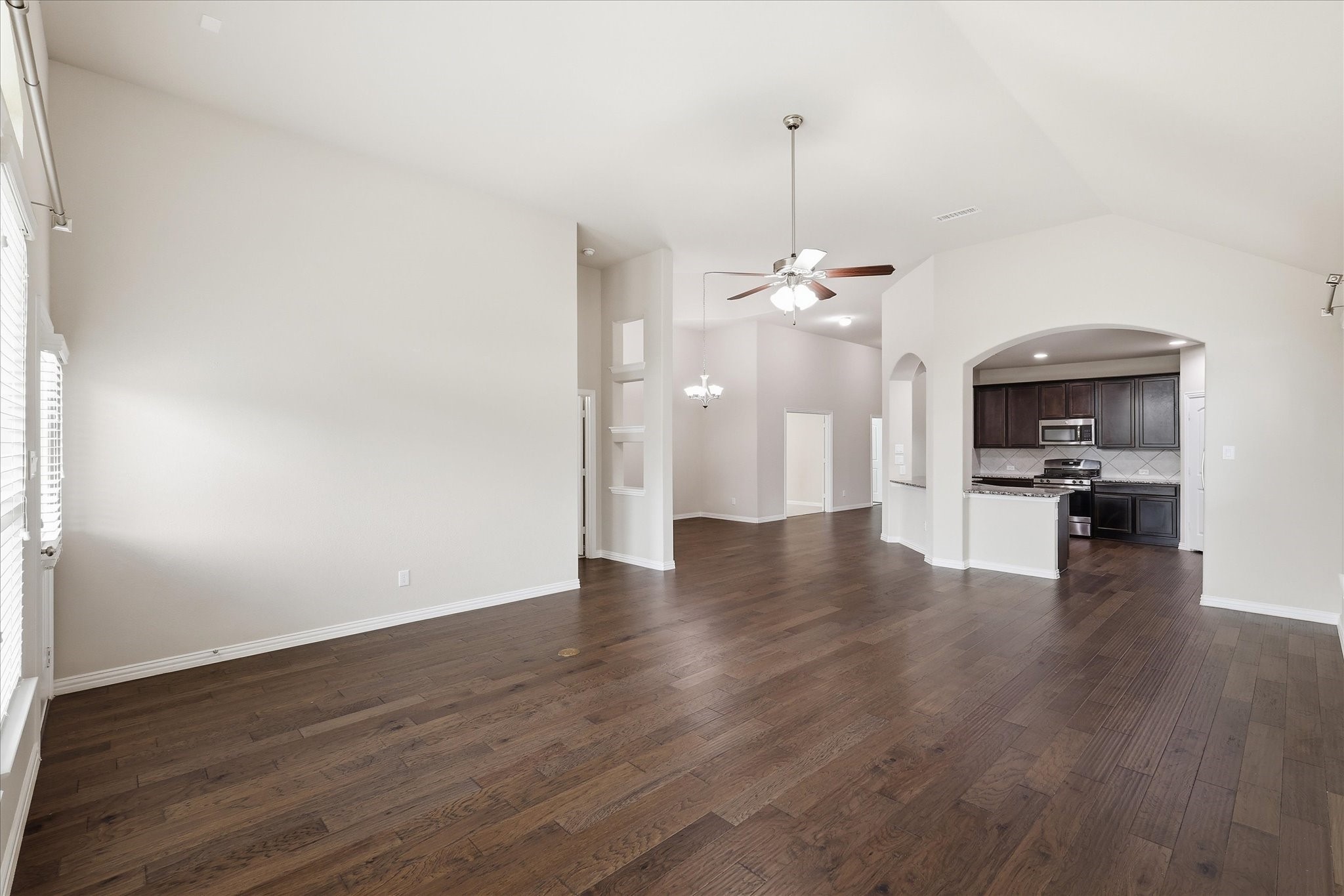 1513 Habersham Street Aubrey TX 76227