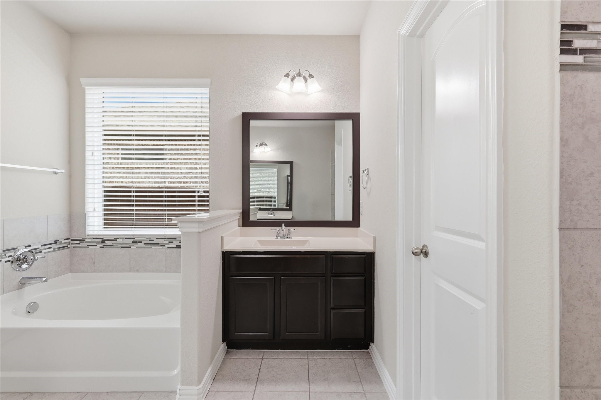 1513 Habersham Street Aubrey TX 76227