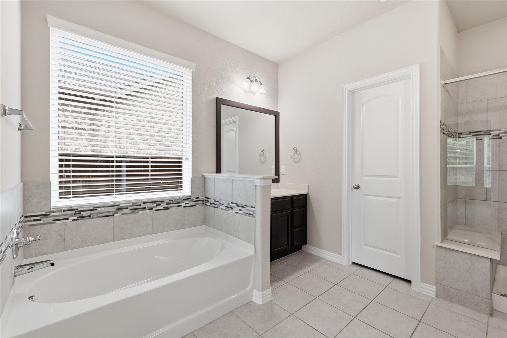 1513 Habersham Street Aubrey TX 76227