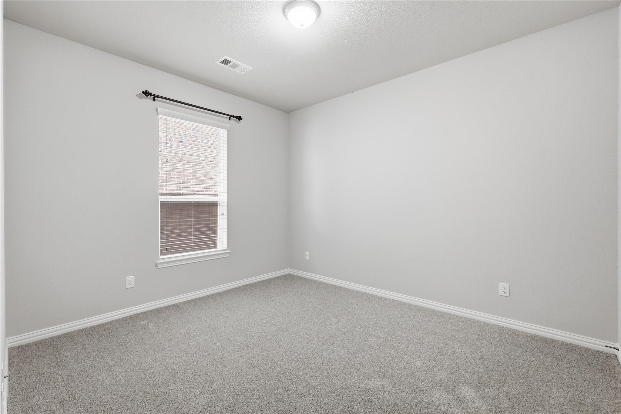 1513 Habersham Street Aubrey TX 76227