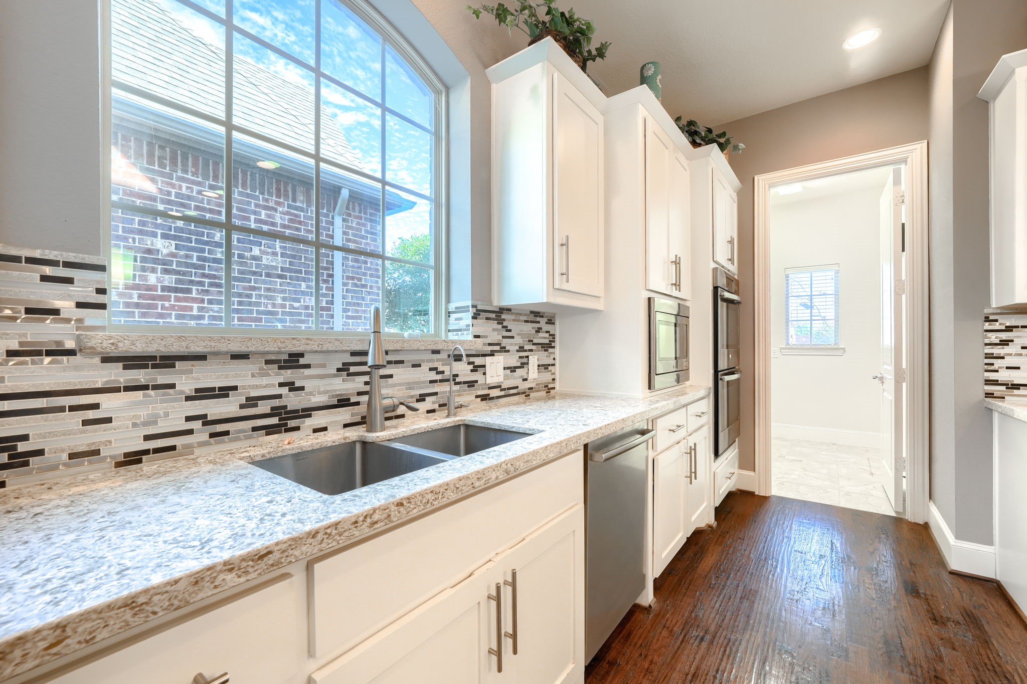1224 Damsel Grey Trail Lewisville TX 75056