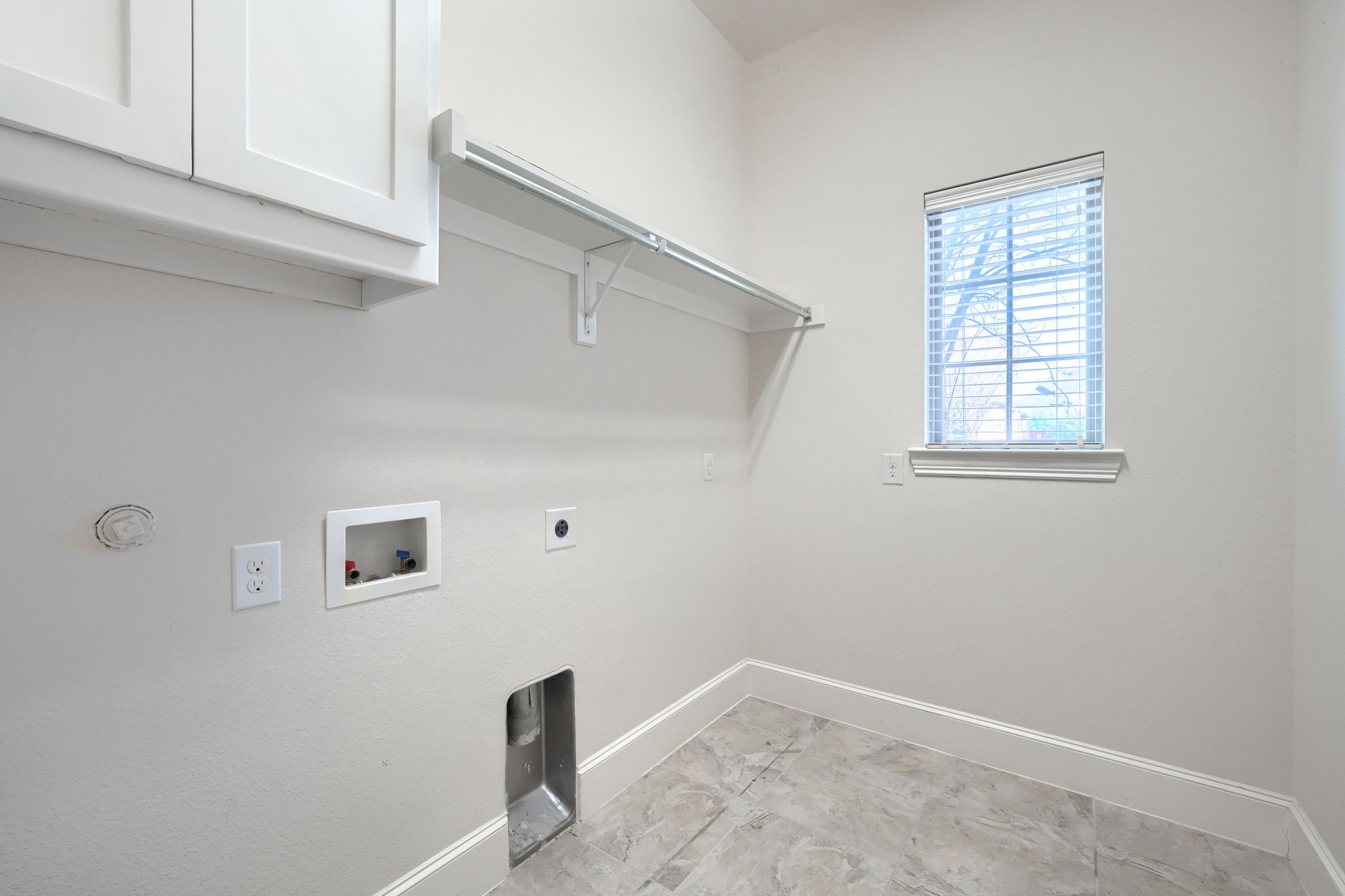 1224 Damsel Grey Trail Lewisville TX 75056