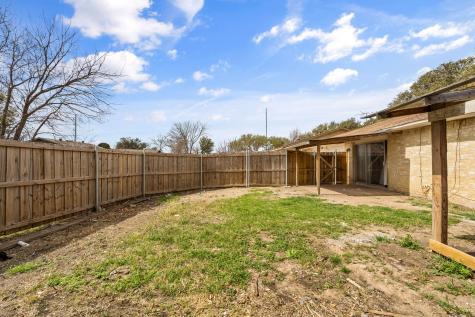 2918 Pinewood Drive Garland TX 75044