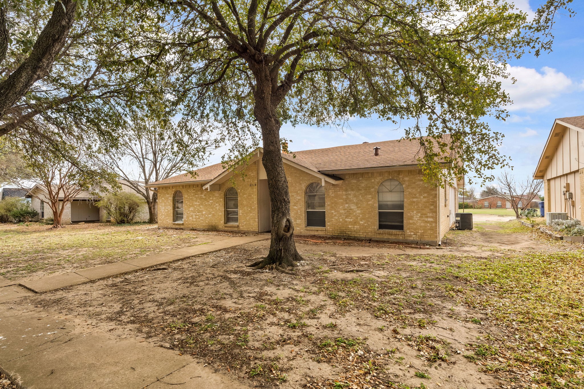 2918 Pinewood Drive Garland TX 75044