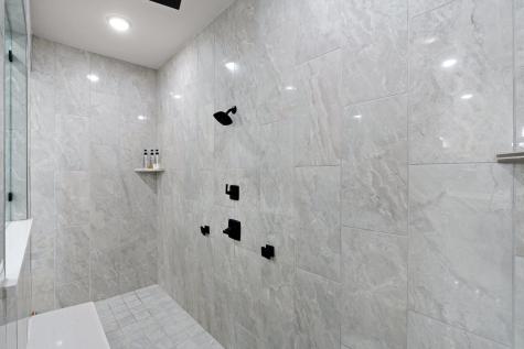 704 S Hidden Lakes Drive Desoto TX 75115
