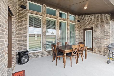 704 S Hidden Lakes Drive Desoto TX 75115