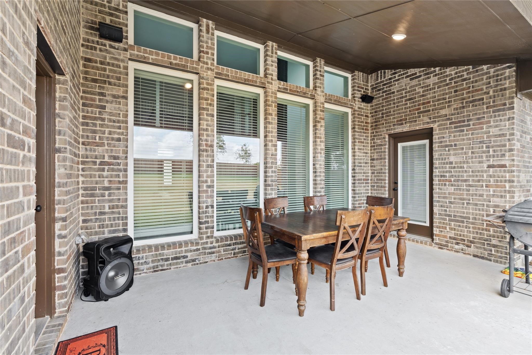 704 S Hidden Lakes Drive Desoto TX 75115