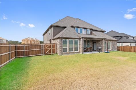 704 S Hidden Lakes Drive Desoto TX 75115